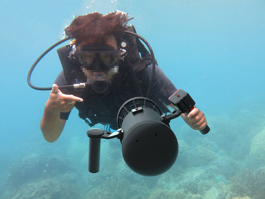 The world smallest and most powerful Sucba Diving machine underwater scooter with high thrust 7.5kg thrust